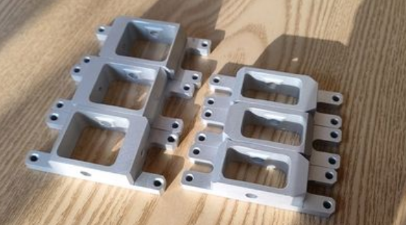 如何去定制大批量的梯形工業鋁材？